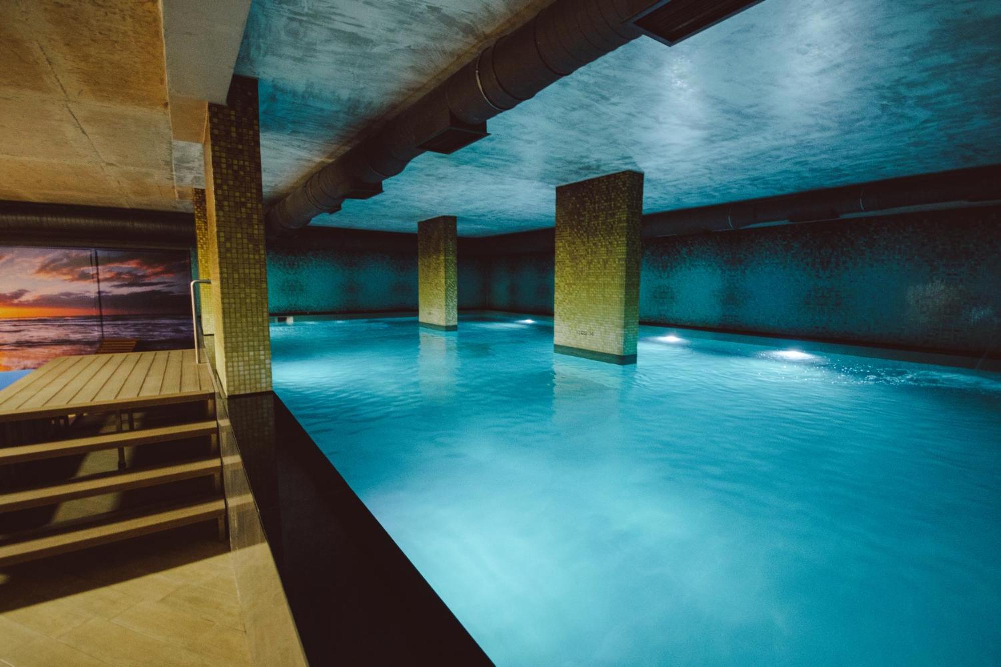 Star Hill Hotel & Spa Приштина Экстерьер фото
