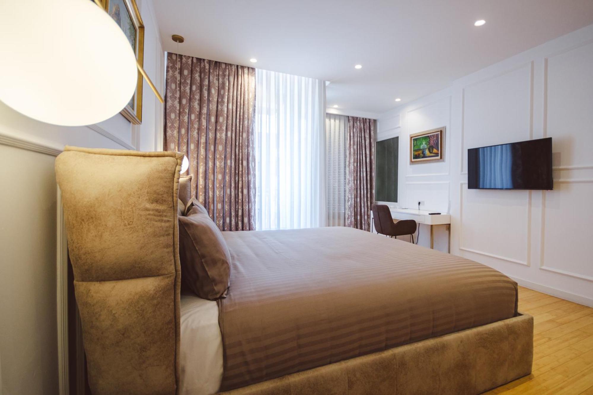 Star Hill Hotel & Spa Приштина Экстерьер фото