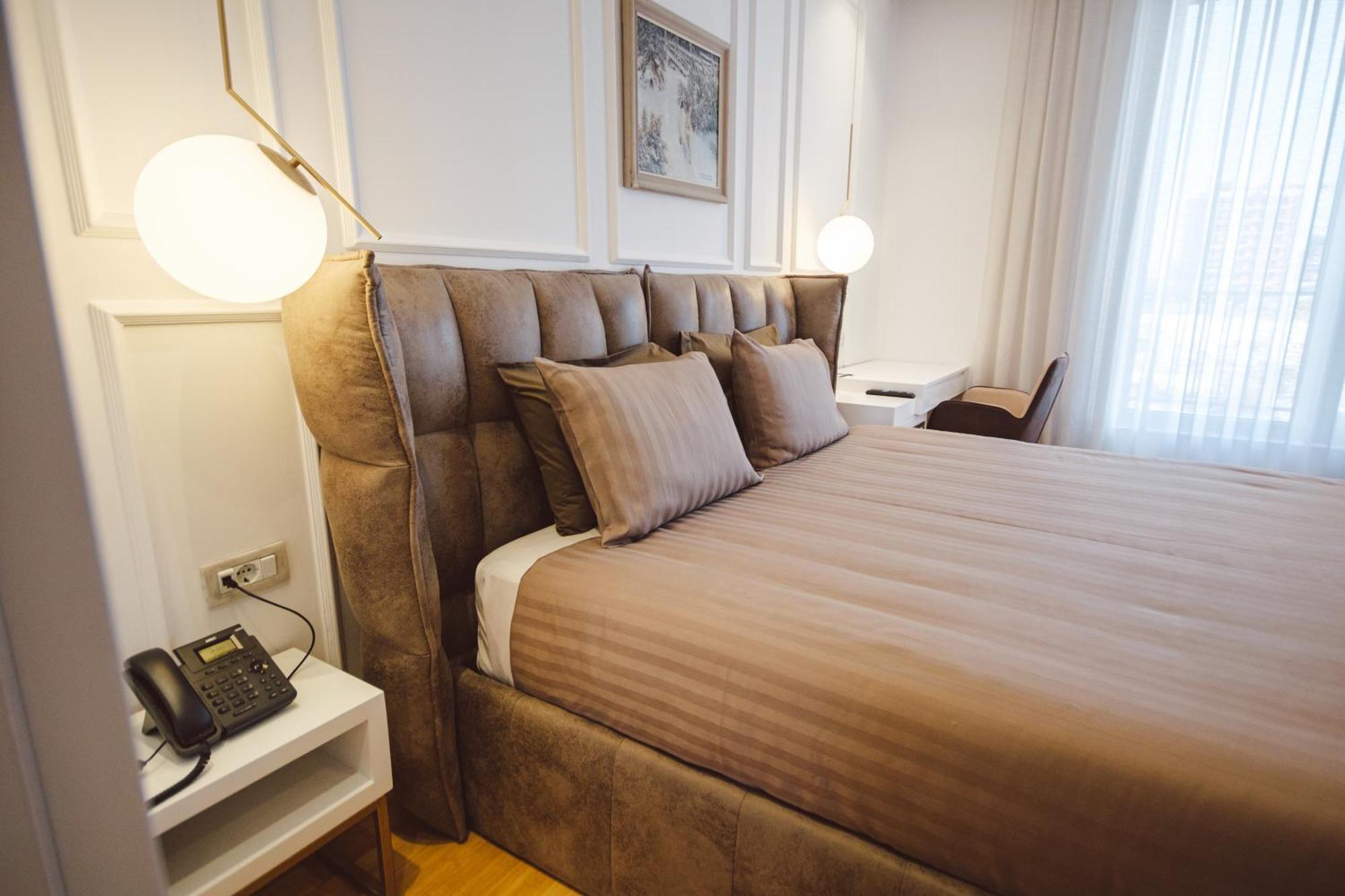 Star Hill Hotel & Spa Приштина Экстерьер фото