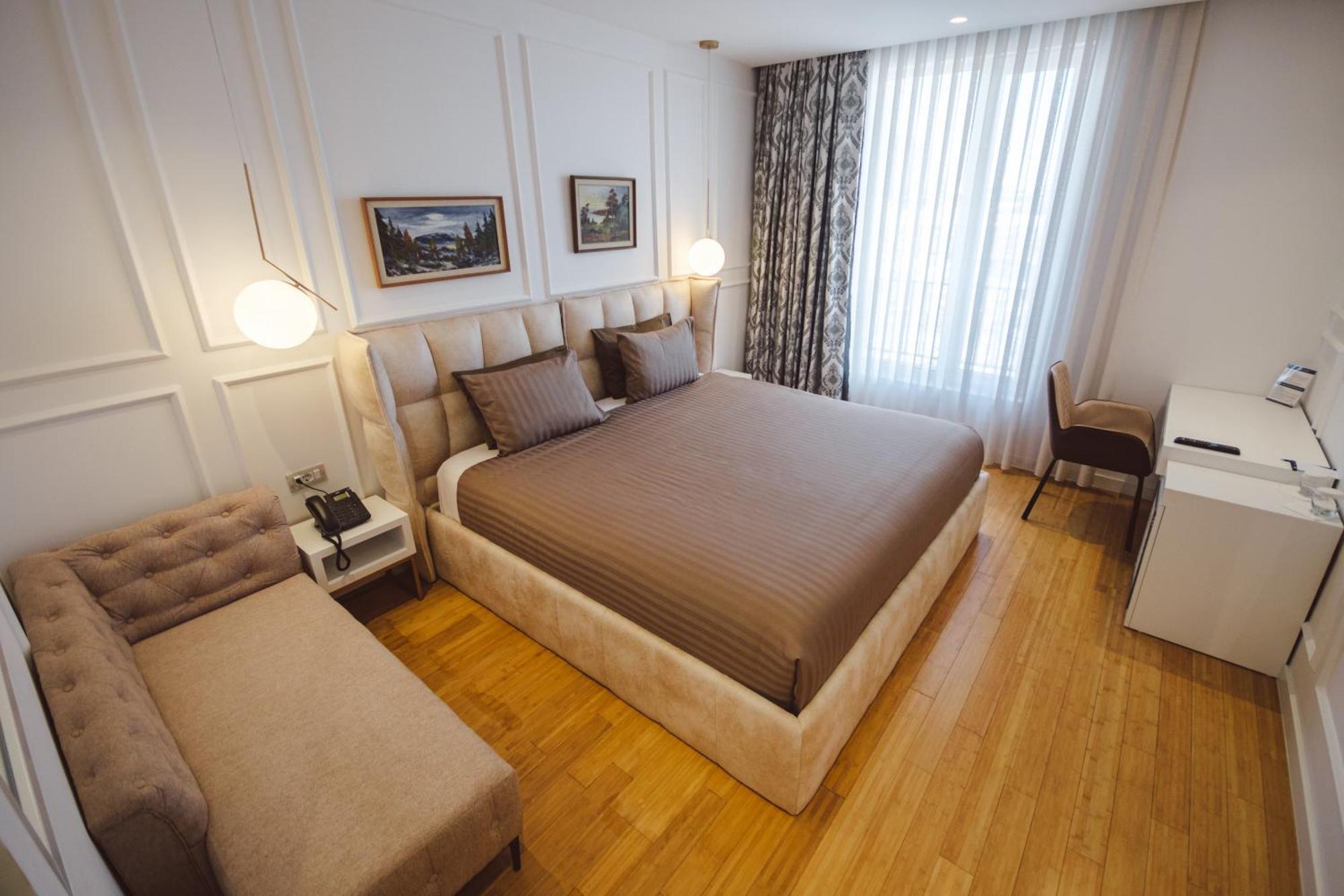 Star Hill Hotel & Spa Приштина Экстерьер фото